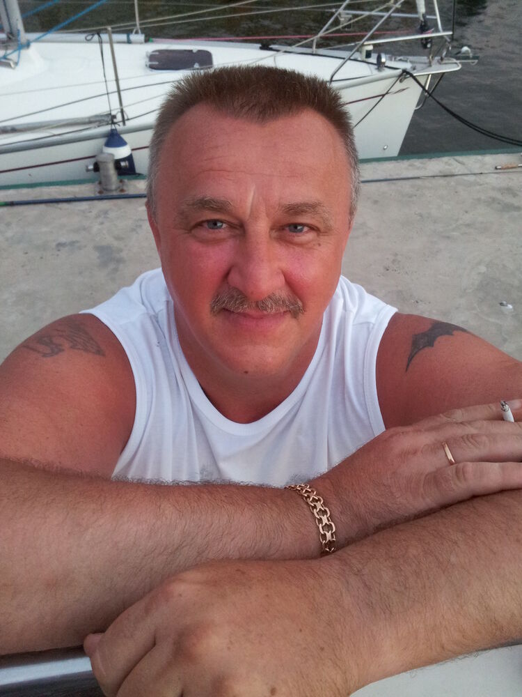  4743335  TANIG, 56 ,    