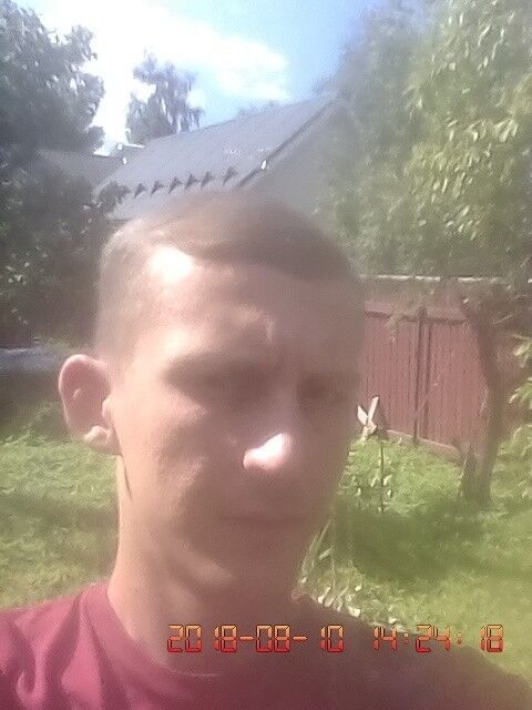  13076985  Aleks, 35 ,    