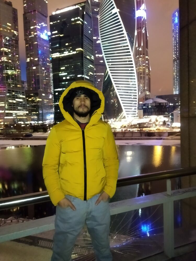  ,   Farruh, 32 ,   ,   , c 