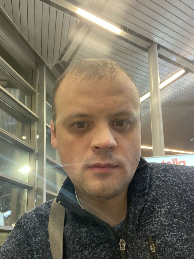  32082295  Sergey, 40 ,    Phuket