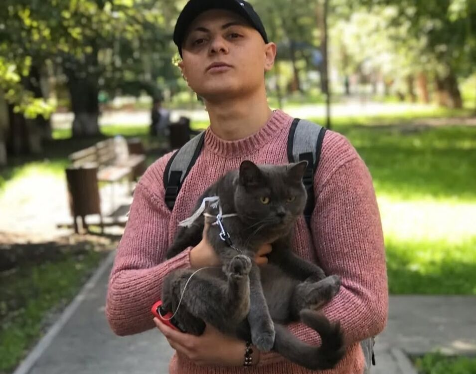  53142635  Fady, 22 ,    