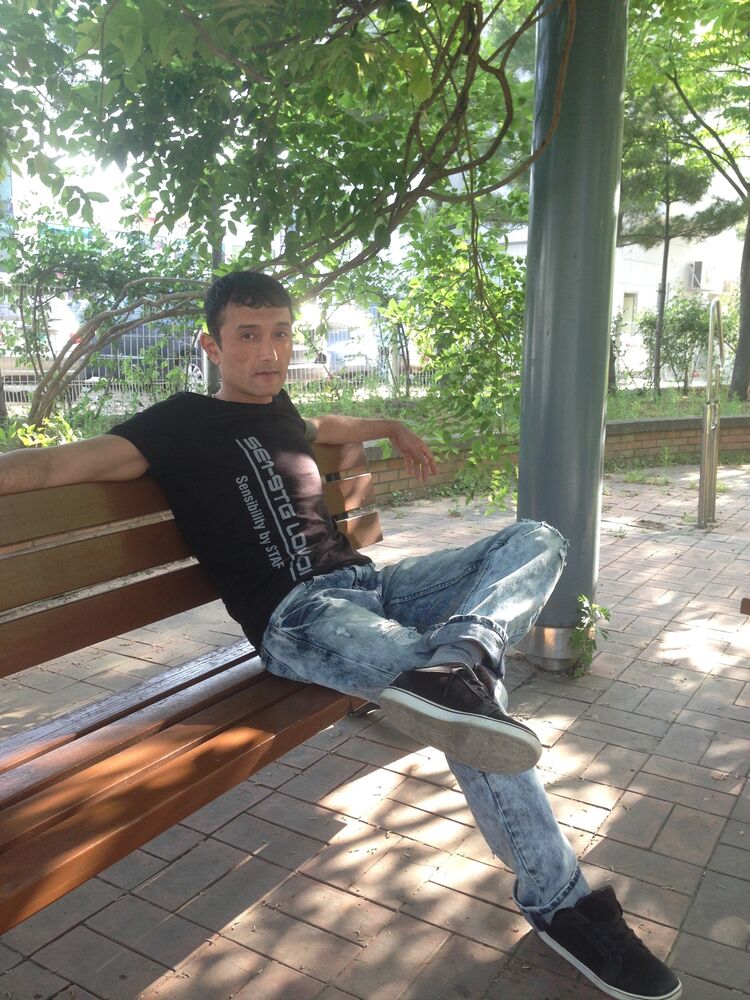  48542765  Alex, 39 ,    