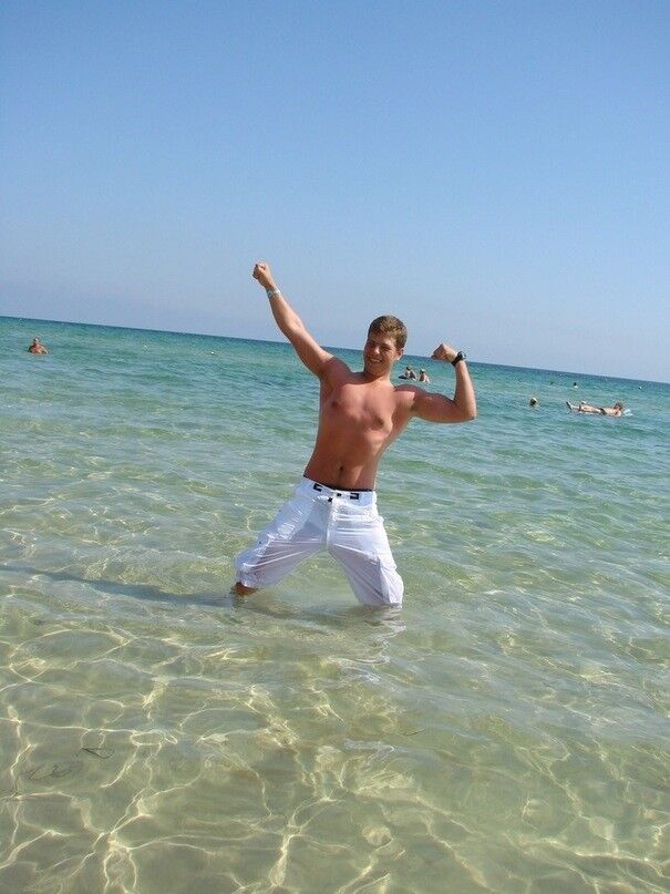  7481905  Ahilex, 37 ,    