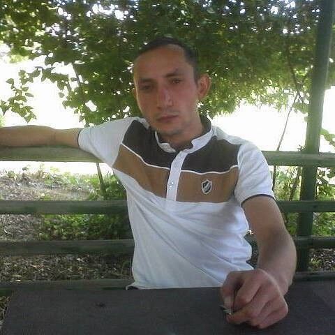  ,   Karen, 37 ,   ,   , c 