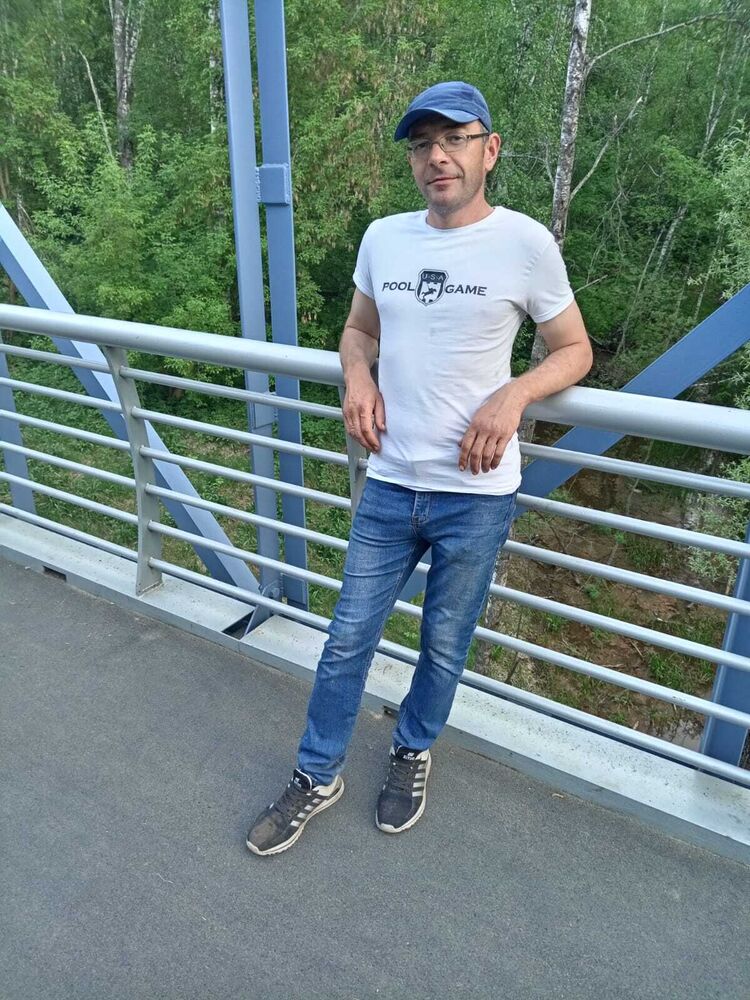  35555165  , 40 ,    