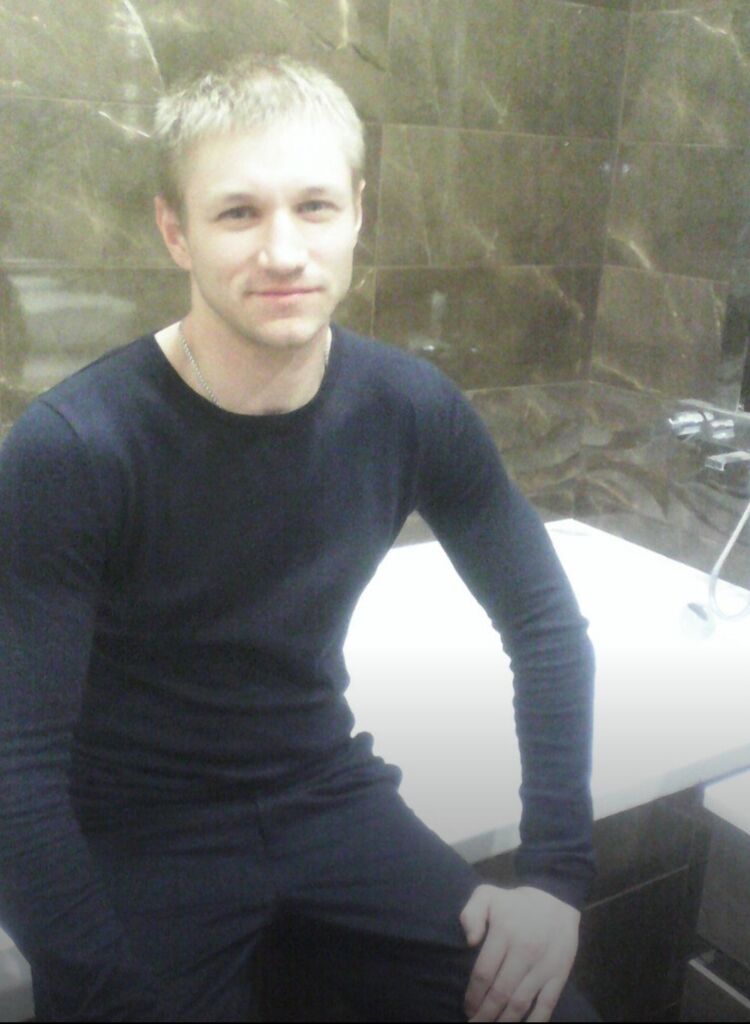  27487085  Sergey, 74 ,    -