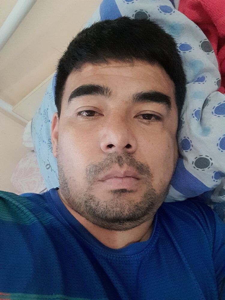  43643095  Ergashbek, 34 ,    