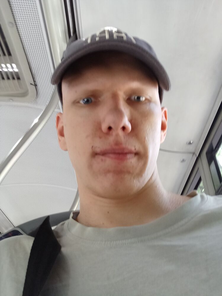  44306545  , 22 ,    