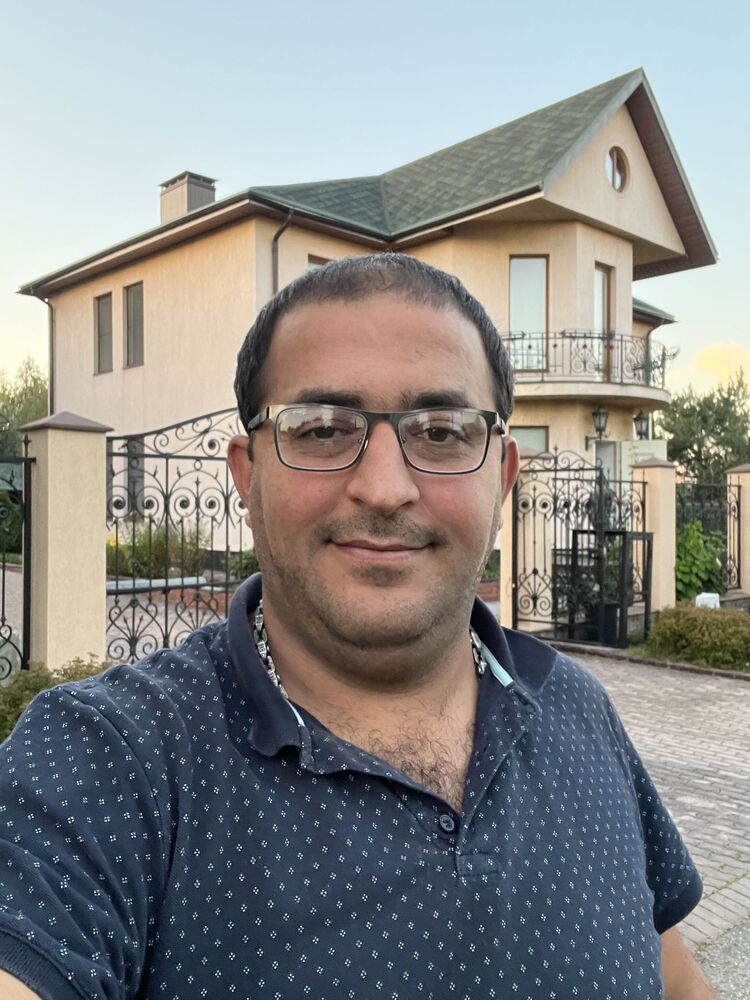  45405105  Noro, 39 ,    