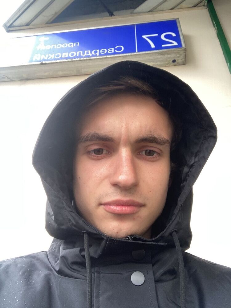  39295475  , 24 ,    
