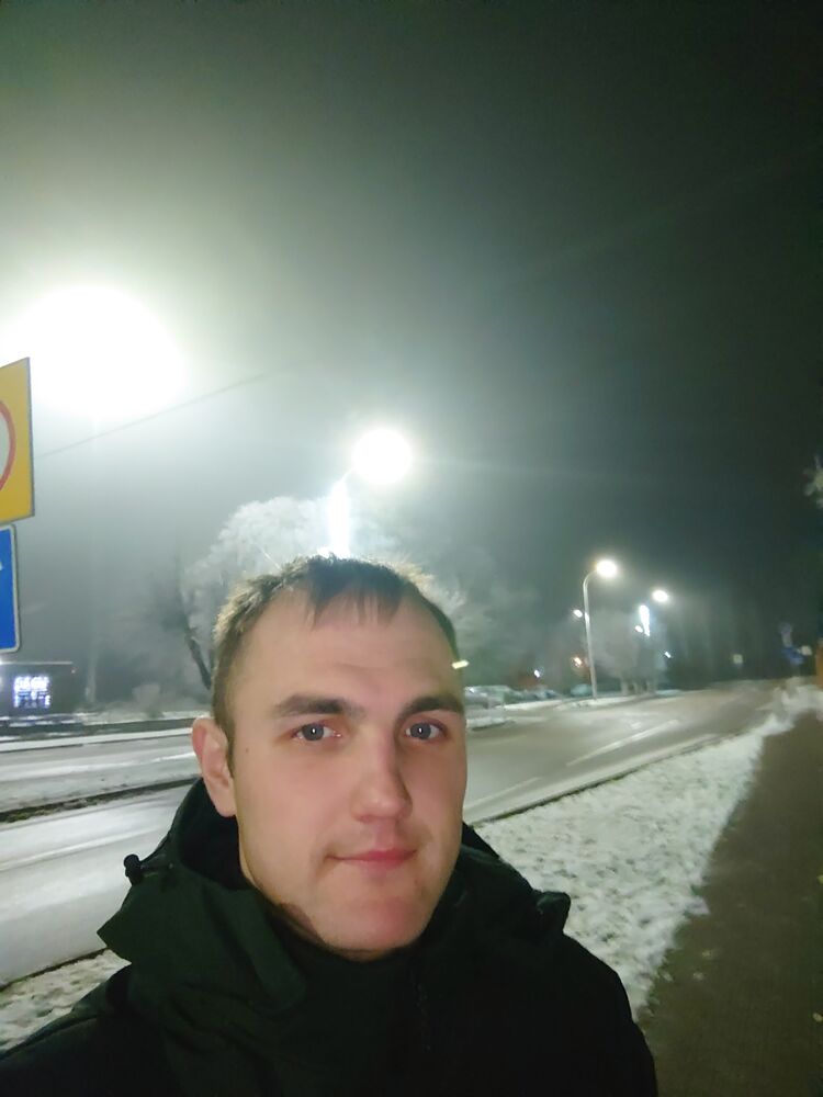  31604725  , 29 ,    