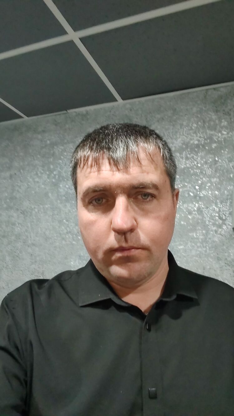  ,   Alexander, 40 ,   ,   , c 