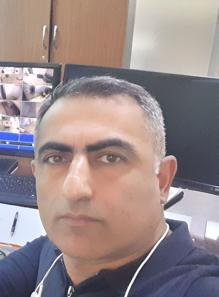  42043615  Emin, 50 ,    