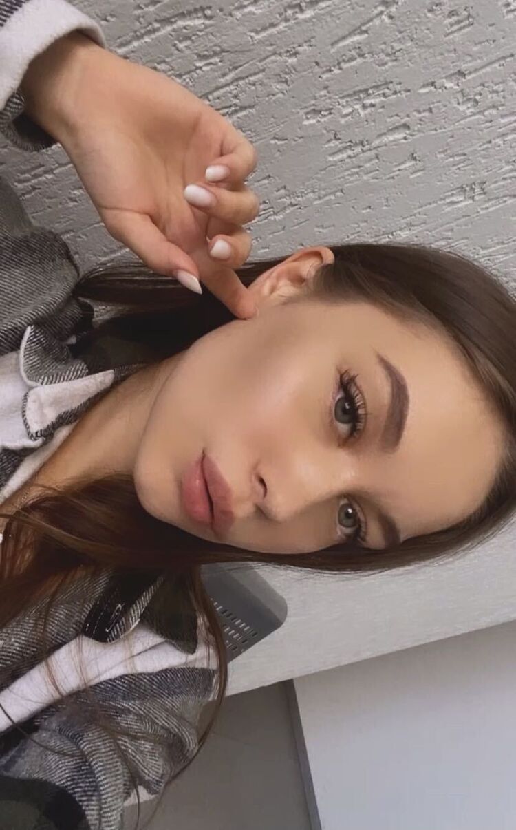  28075215  , 24 ,    