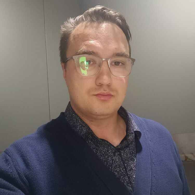  54056475  Vlad, 38 ,    