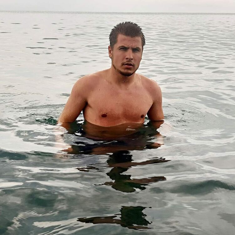  26117405  Giorgi, 26 ,    