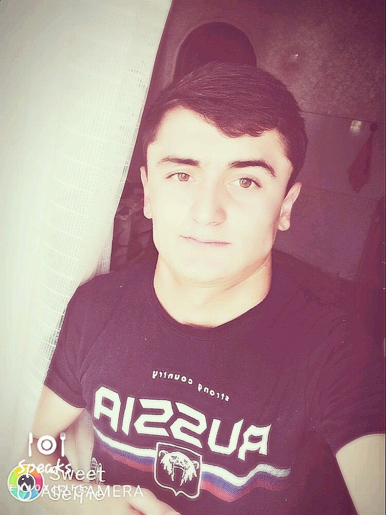  ,   Misha, 25 ,  