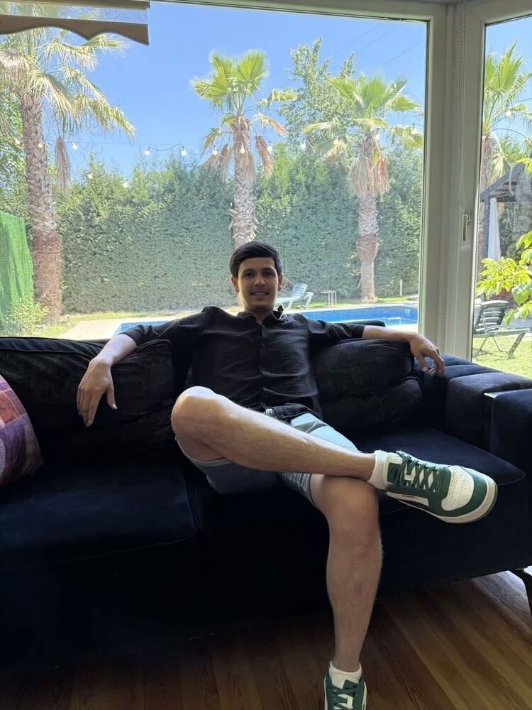  54150095  Atas, 28 ,    