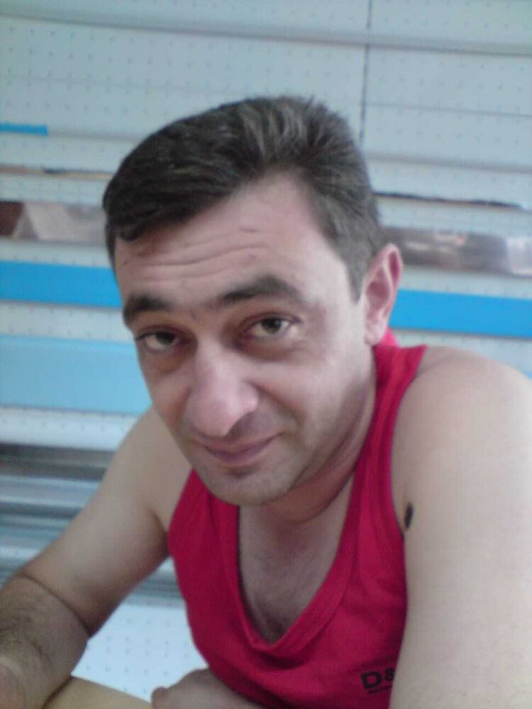 25347865  , 51 ,    