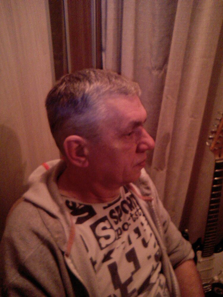  22702865  Andrey, 57 ,    