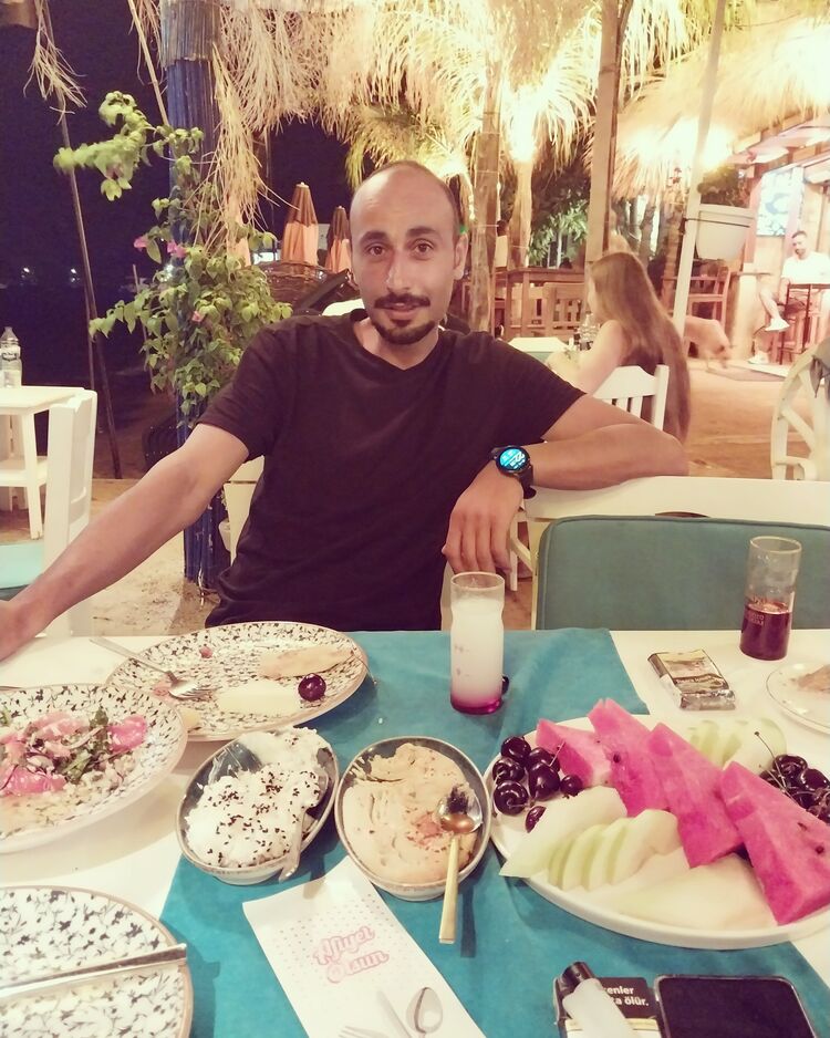  42105215  Gokhan, 35 ,    
