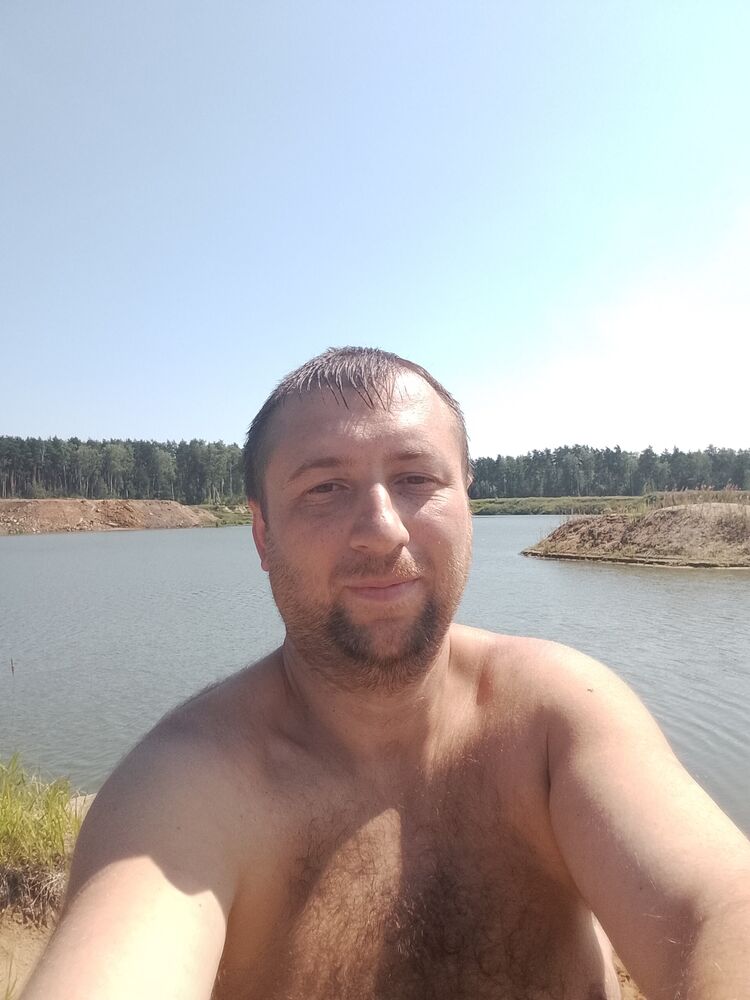  53306865  , 35 ,    