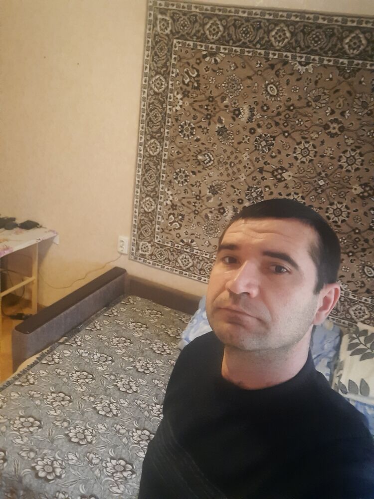  ,   Gregor, 37 ,   ,   , c 