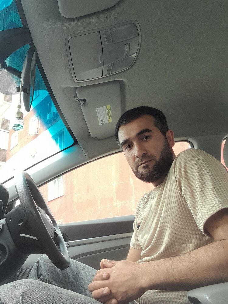  ,   Firdavs, 33 ,   ,   