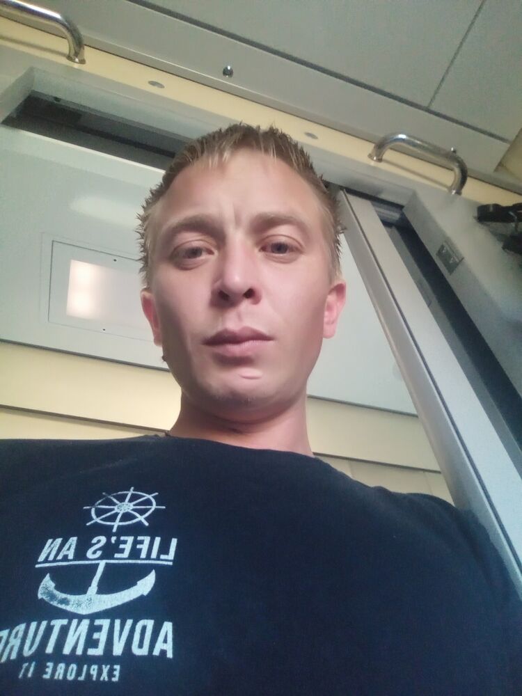  46178165  ˸, 35 ,    