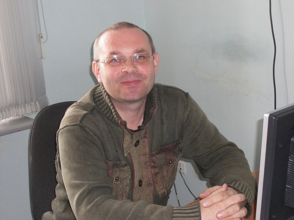  ,   Lasitsk, 53 ,   ,   , c 