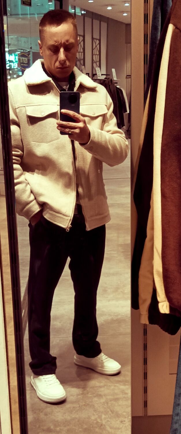  ,   Alexander, 38 ,   c 