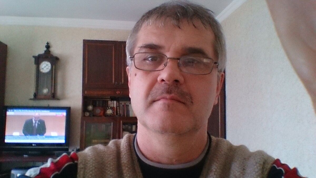  ,   Sergei, 61 ,   ,   , c 