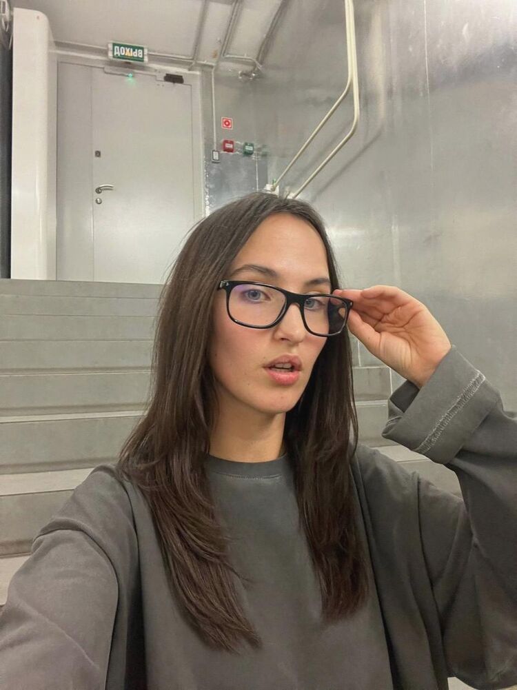  46755195  , 29 ,    