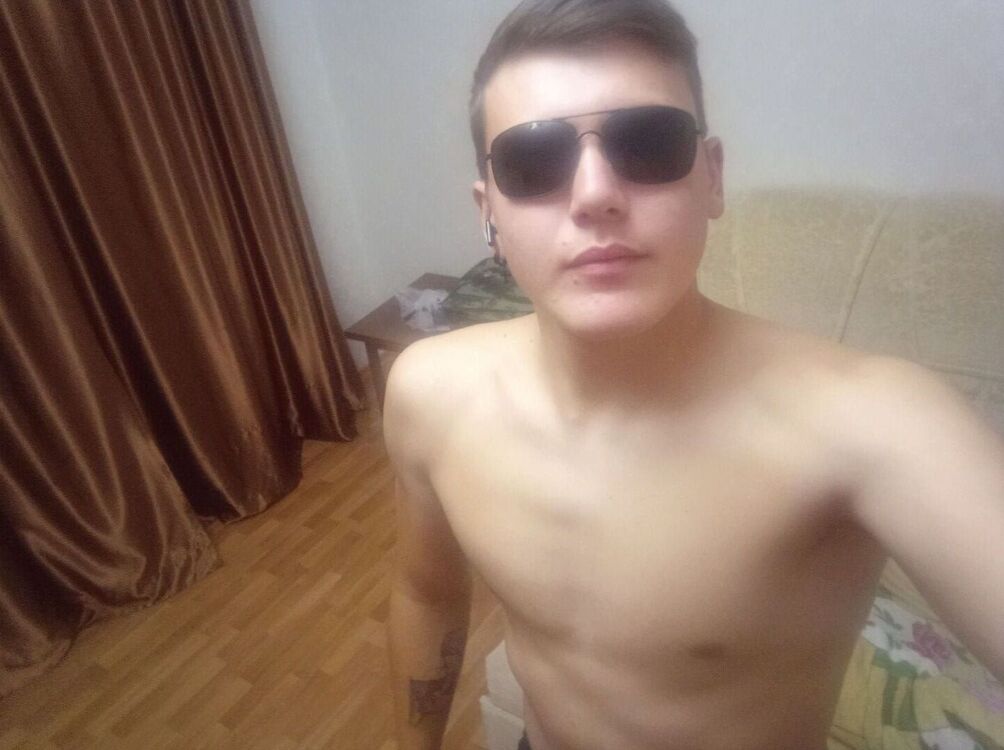  ,   Vitaliy, 21 ,   ,   