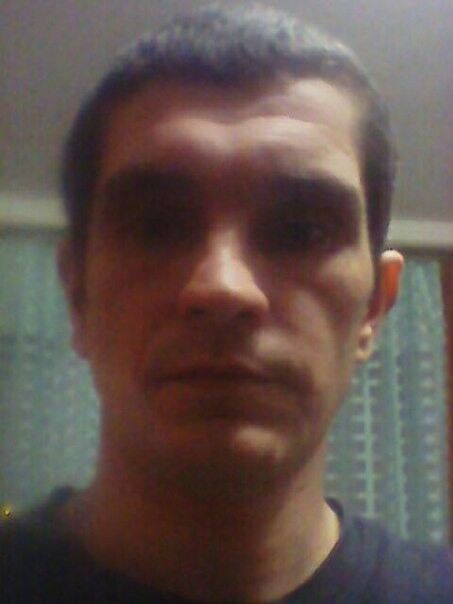  ,   Alex, 44 ,   