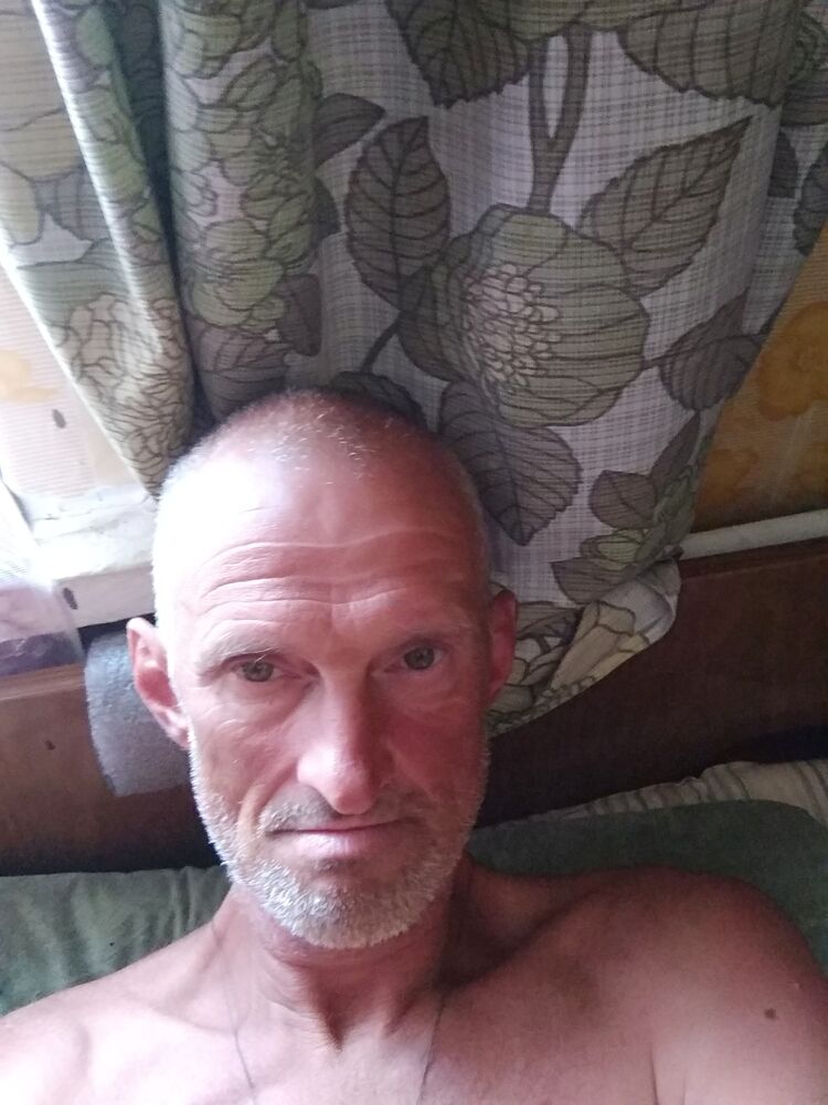  44964025  , 49 ,     