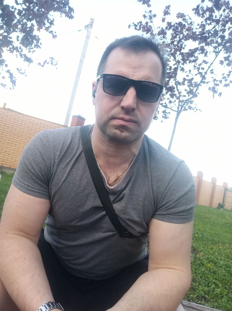  ,   Dima, 44 ,   ,   , c , 