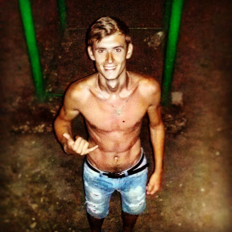  48083035  , 26 ,    