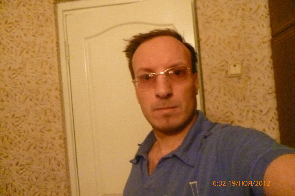  42831105  , 45 ,    