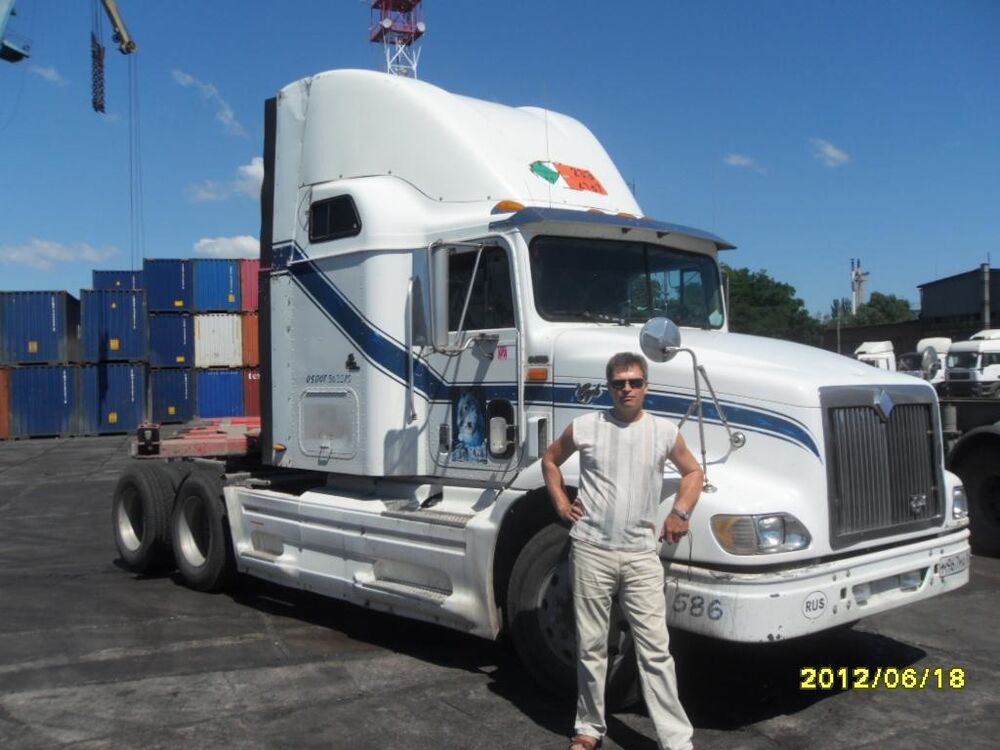  5620925  EdD, 52 ,    