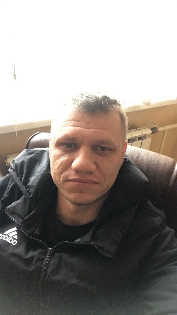 49671835  , 35 ,    