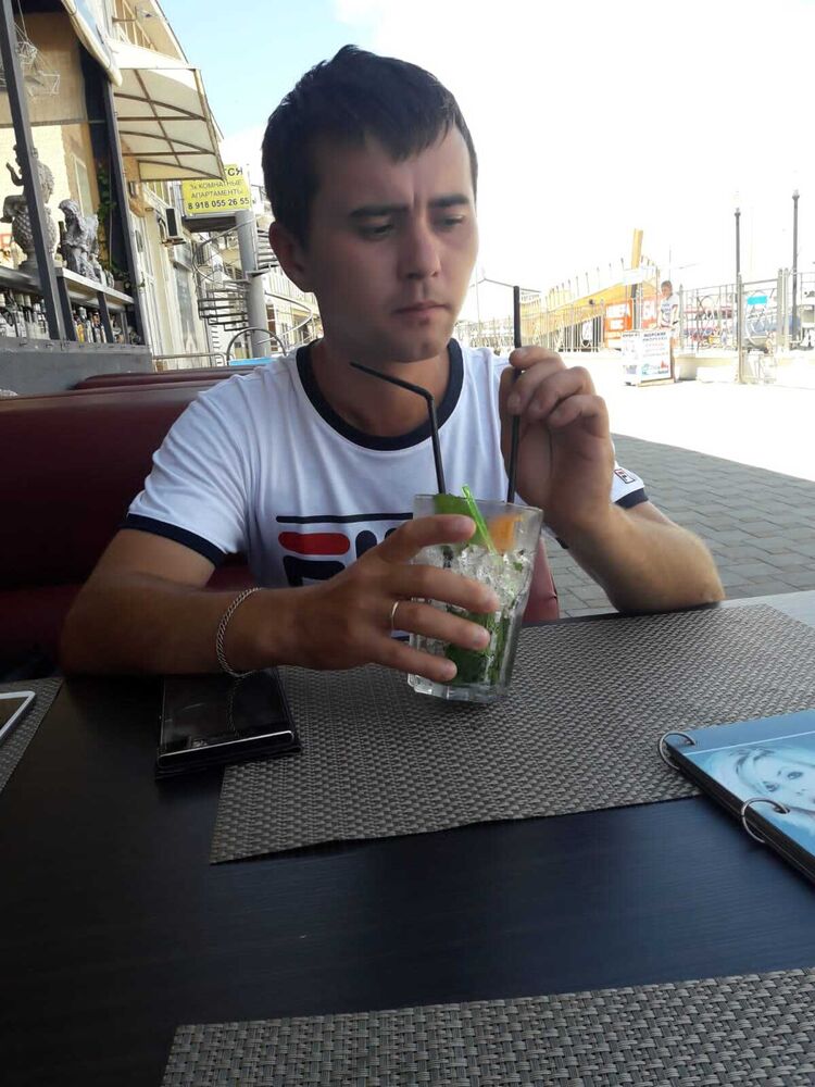  52067325  , 34 ,    