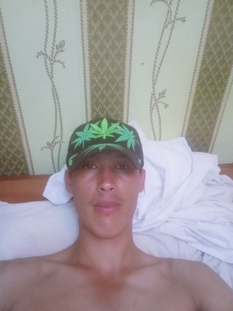  36831155  Shoh, 28 ,    