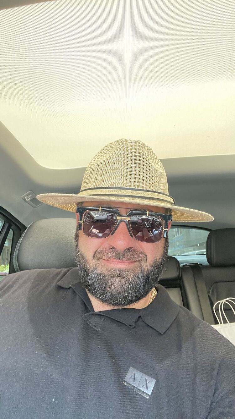 ���������� ������, ���� ������� Martin, 42 ����, ������������ 