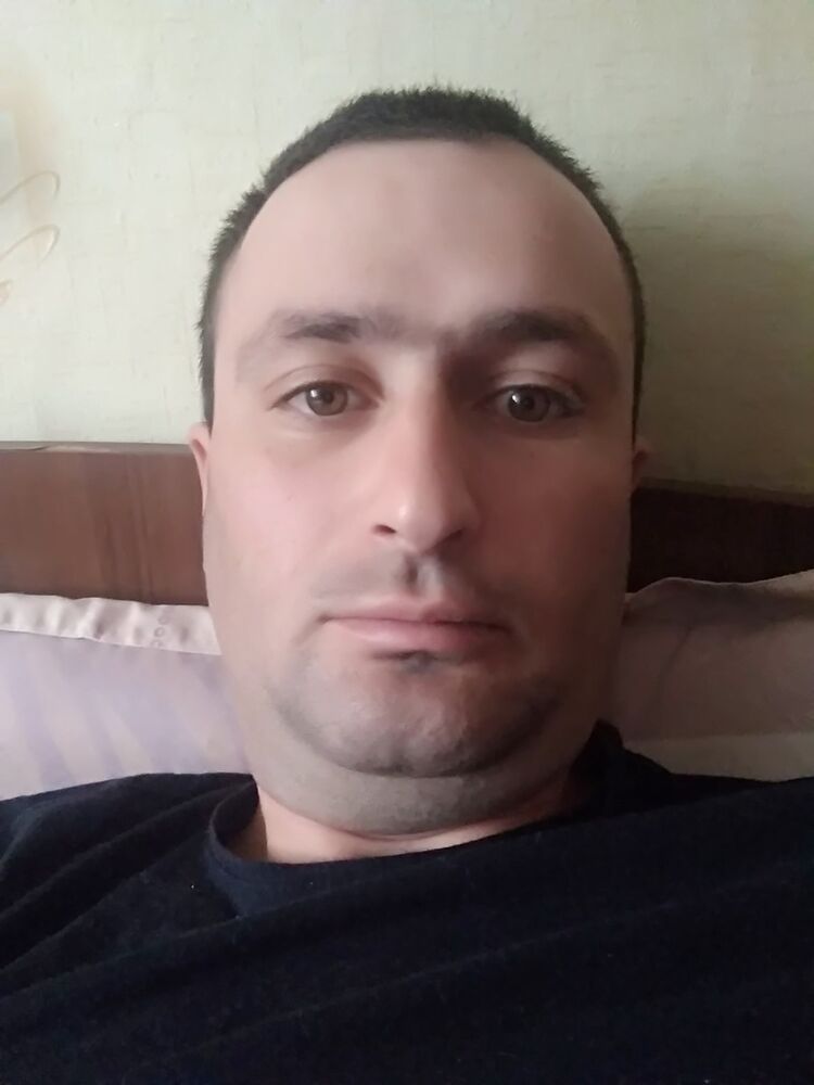  ,   Ion, 32 ,   ,   , c 