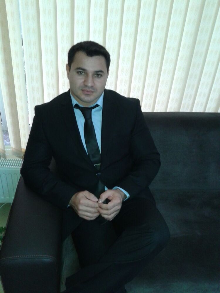 ,   AZIK, 42 ,   ,   , c 
