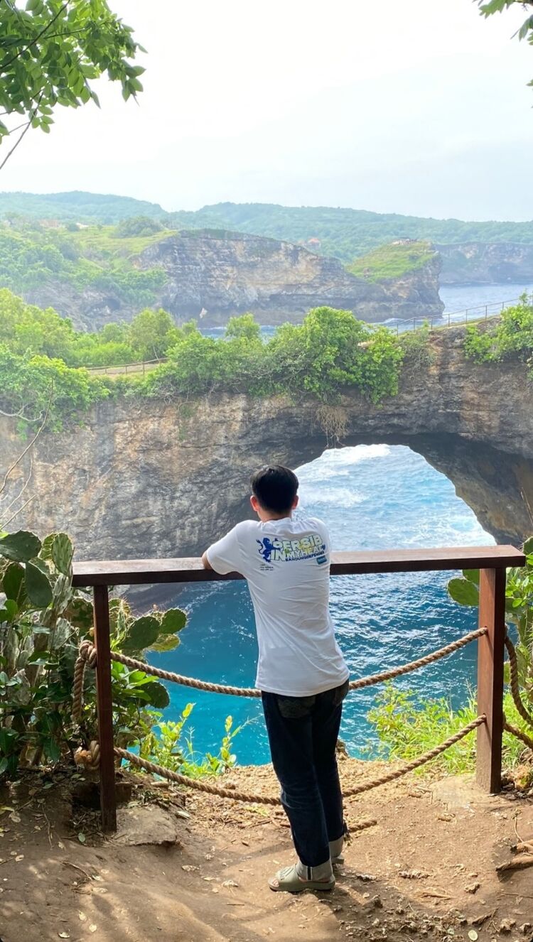  ,   Rizky, 19 ,   ,   