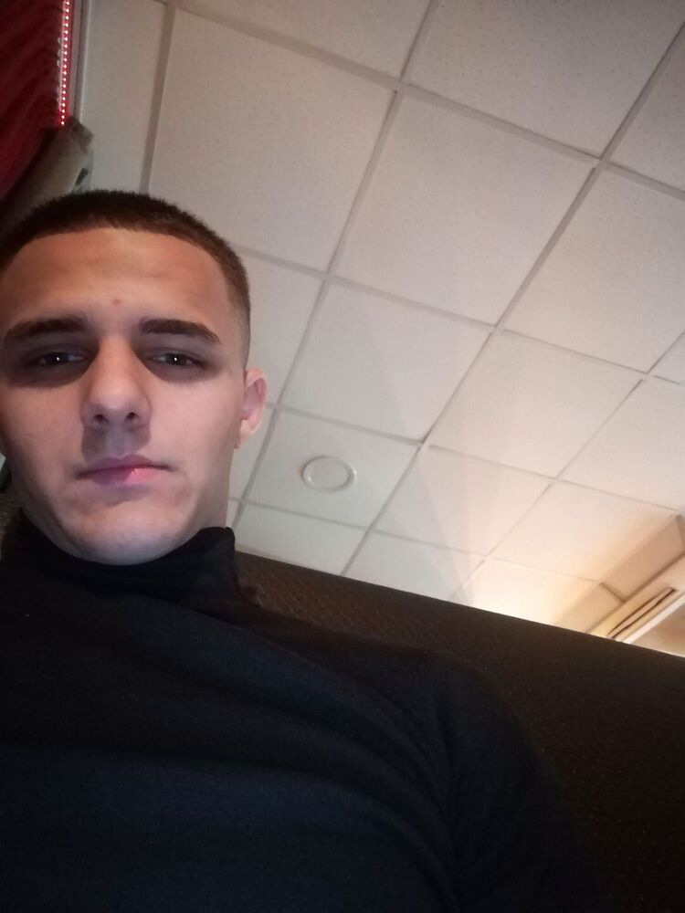  29399965  Sergey, 21 ,    