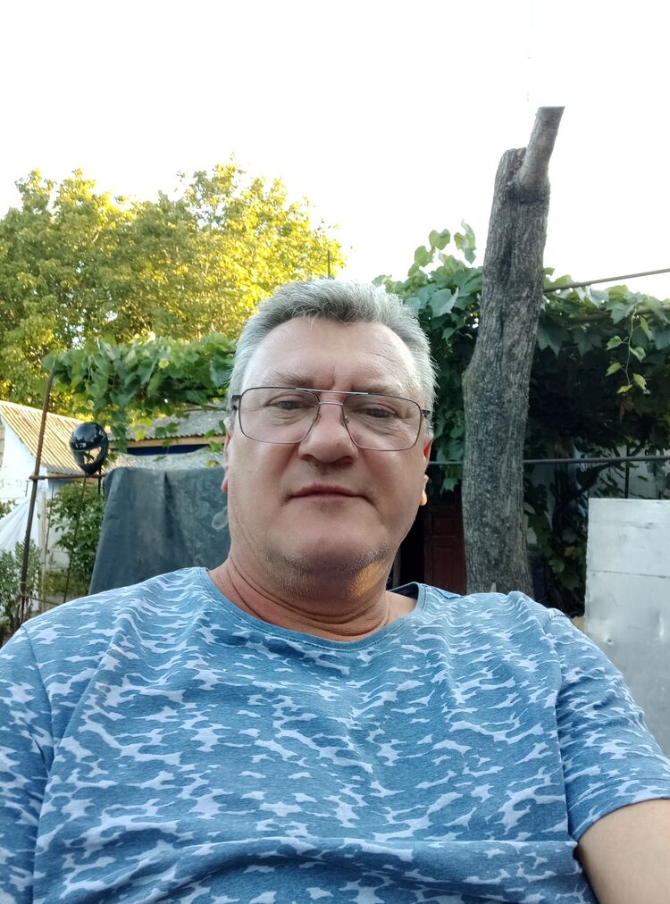  48834055  , 46 ,    