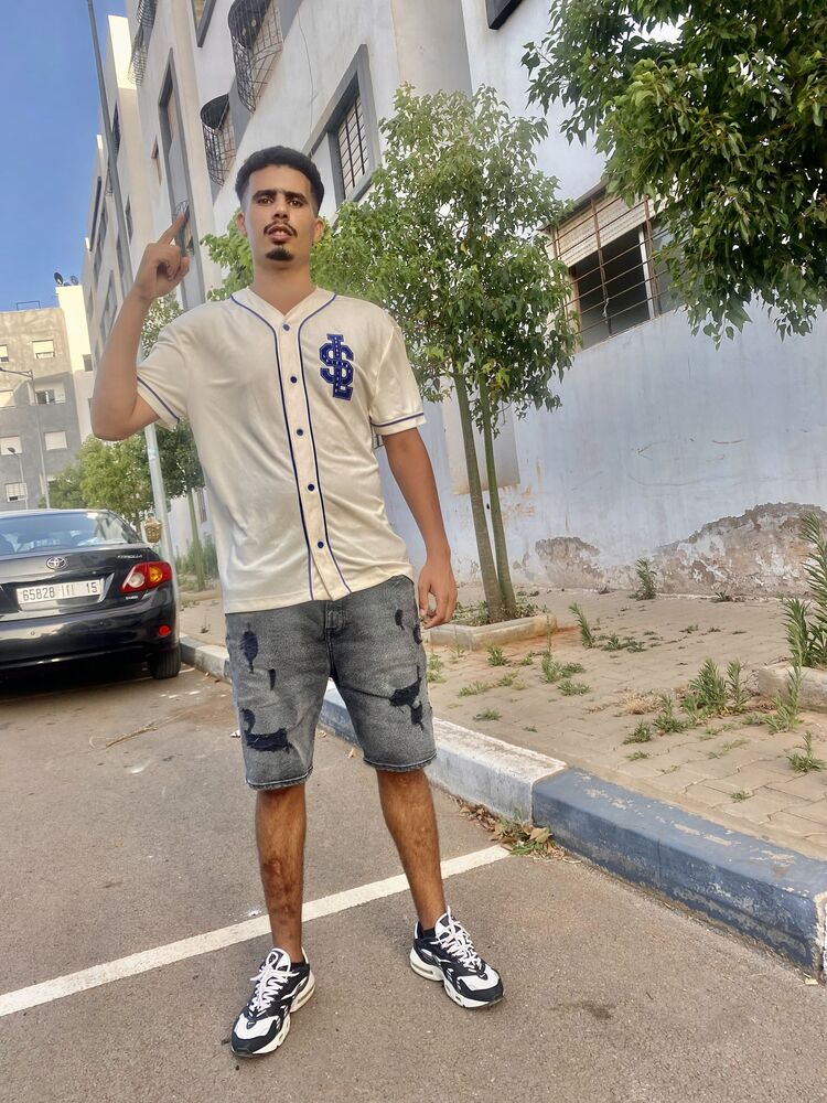  ,   Mehdi, 26 ,   ,   